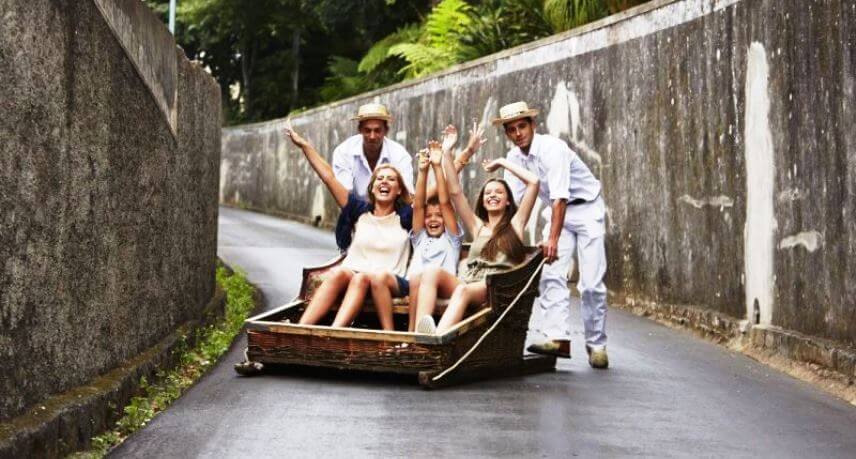 Atividades para crianças na Madeira - carros de cesto